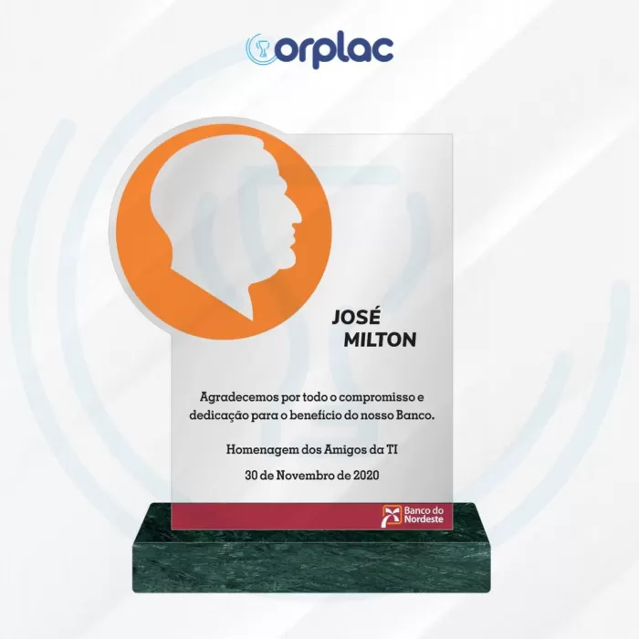 Troféu acrílico BNB
